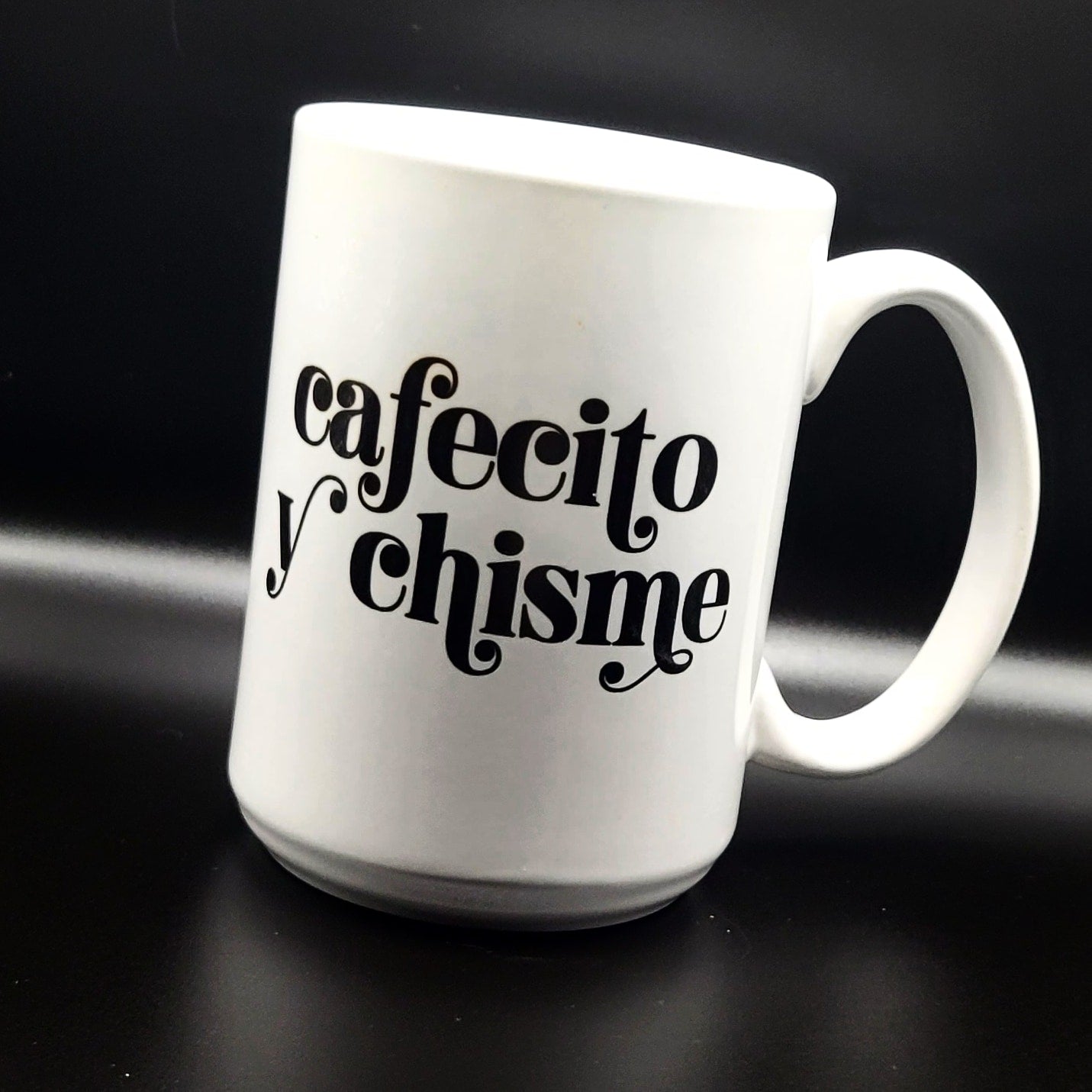 Cafecito & Chisme Mug
